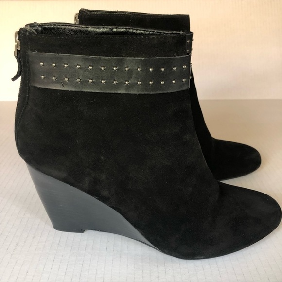 Franco Sarto Hardy Suede Studded Strap Wedge Heel Ankle Booties Size 9 - Picture 5 of 14